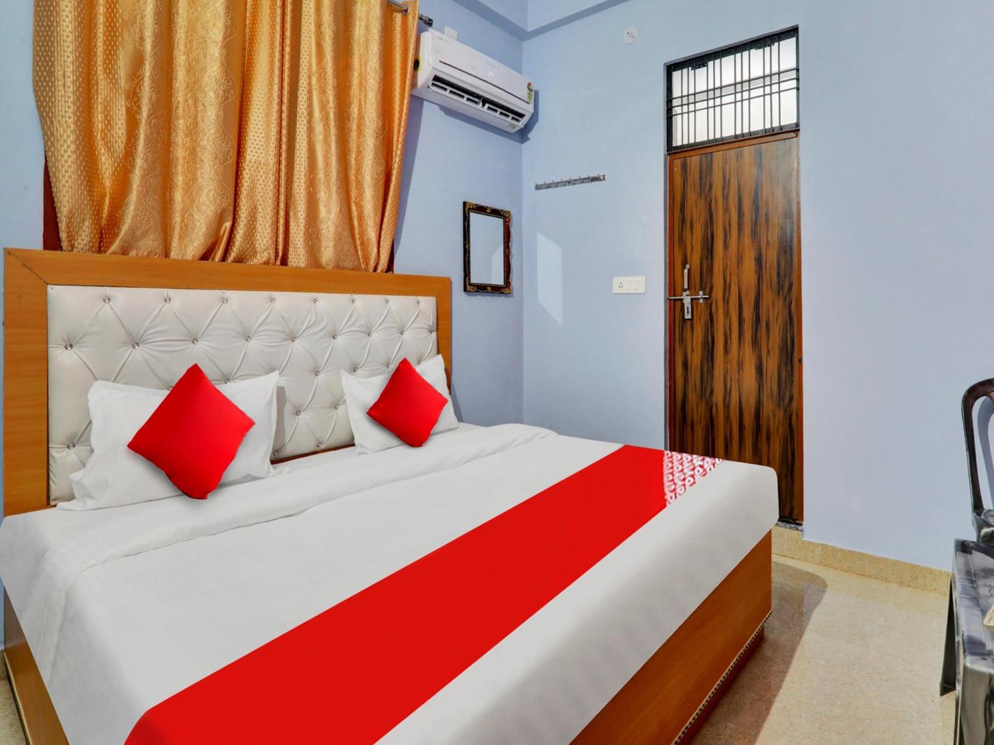 Hotel O Aradhya Galaxy Bhauli Exterior photo