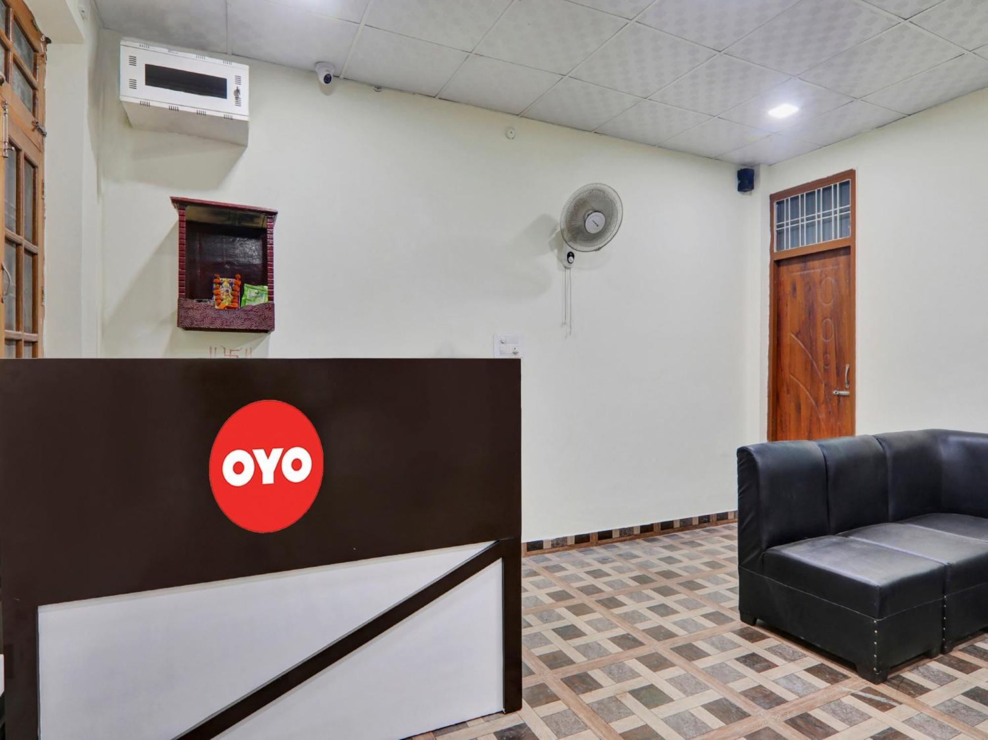 Hotel O Aradhya Galaxy Bhauli Exterior photo